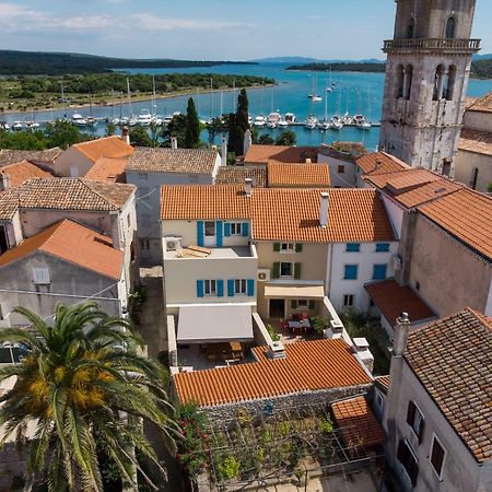 At Home In Osor, Cres Exterior foto